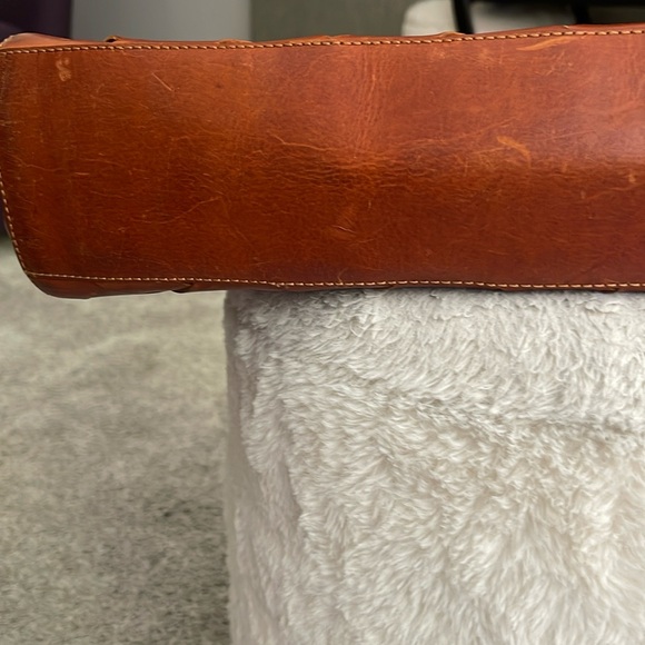 Gabrielle strehle tan leather woven shoulder or handbag. Very gently used - Picture 7 of 11